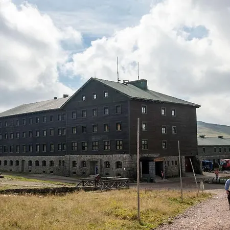 Benedenverdieping Lomniczka